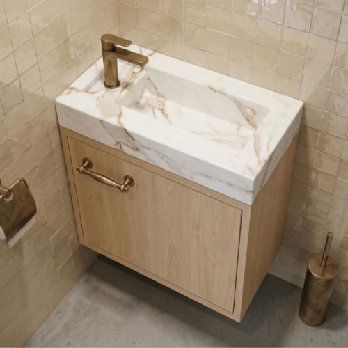 Vasque WC MINOVA 45 cm
Effet EFFET MARBRE BLANC finition BRILLANT