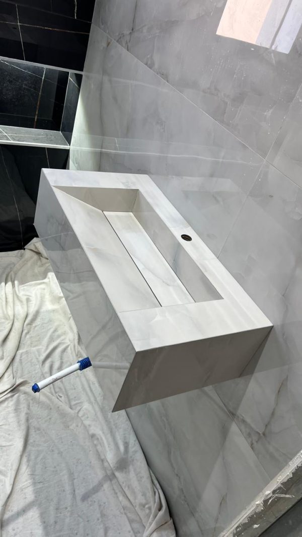 "VASQUE UNOVA 80cm
Effet Marbre   Gris clair   finition Brillant  "