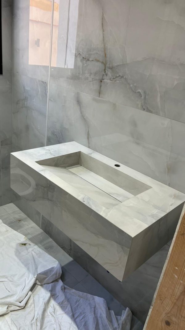 "VASQUE UNOVA 80cm
Effet Marbre   Gris clair   finition Brillant  "